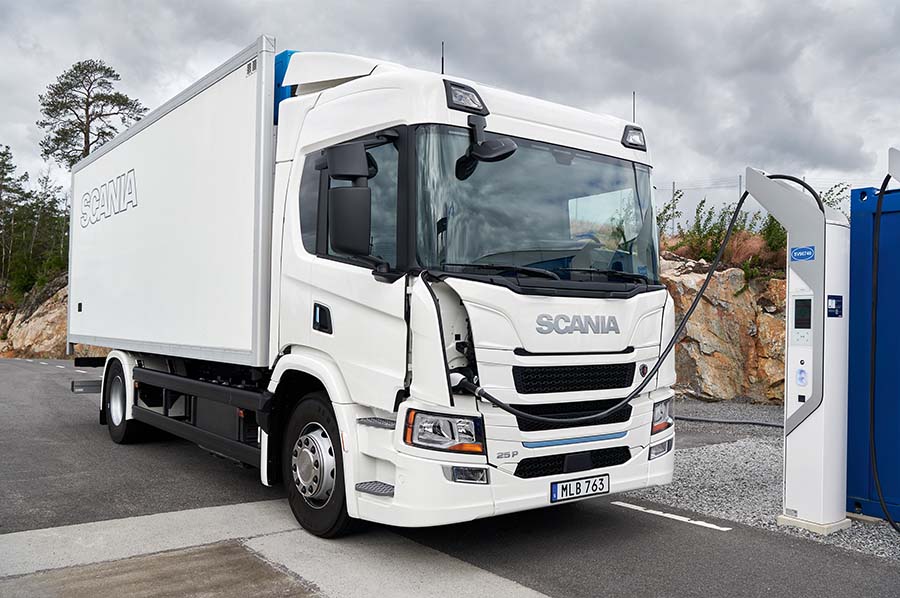 Scania, Volvo power up their etrucks
